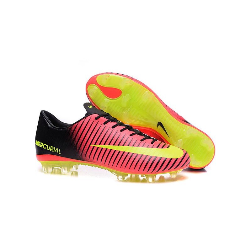 chaussure nike crampon en fer